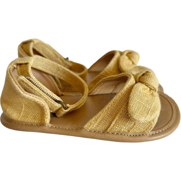 Old Navy Linen Style Bow-Tie Sandals for Baby 12-18M Tan Beige Soft Sole - Picture 2 of 8